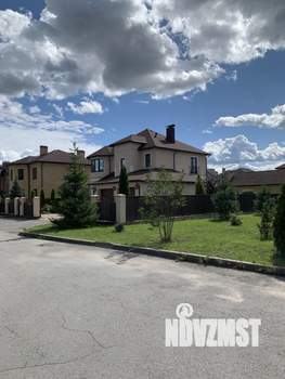 Коттедж 300м², 3-этажный, участок 11 сот.  