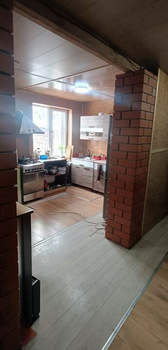 Дом 173м&sup2;, 2-этажный, участок 4 сот.  