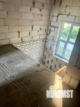 Дом 220м&sup2;, 2-этажный, участок 10 сот.  