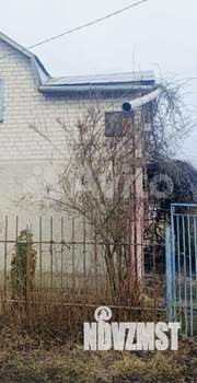 Дом 30м&sup2;, 2-этажный, участок 6 сот.  