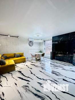 Дом 195м&sup2;, 2-этажный, участок 4 сот.  