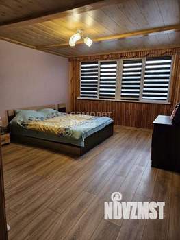 Дом 70м&sup2;, 2-этажный, участок 6 сот.  