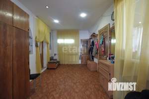 Дом 269м&sup2;, 2-этажный, участок 10 сот.  