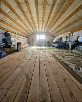 Дом 112м&sup2;, 2-этажный, участок 4 сот.  