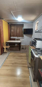 Дом 173м&sup2;, 2-этажный, участок 4 сот.  