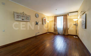 Дом 316м&sup2;, 3-этажный, участок 7 сот.  