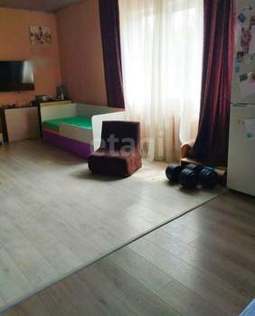 Дом 140м², 2-этажный, участок 10 сот.  