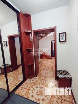 Дом 235м&sup2;, 2-этажный, участок 6 сот.  