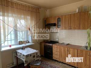 Дом 218м&sup2;, 2-этажный, участок 6 сот.  