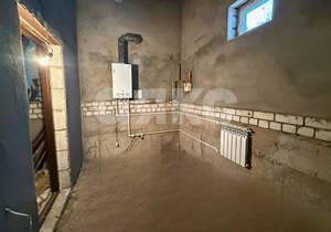 Дом 307м&sup2;, 3-этажный, участок 15 сот.  