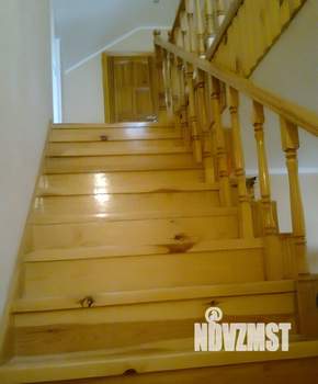 Коттедж 270м², 3-этажный, участок 9 сот.  