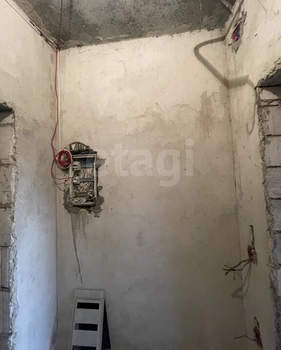 Дом 308м&sup2;, 2-этажный, участок 8 сот.  