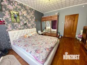 Дом 182м², 2-этажный, участок 11 сот.  