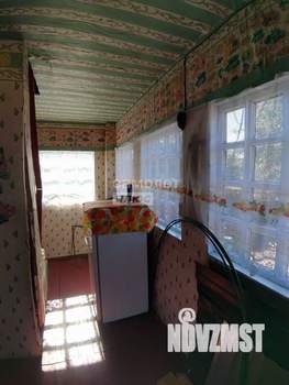 Дом 16м&sup2;, 2-этажный, участок 4 сот.  