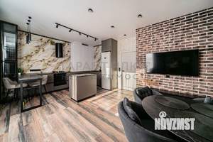 Коттедж 250м&sup2;, 2-этажный, участок 8 сот.  