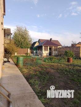 Дом 261м&sup2;, 3-этажный, участок 7 сот.  