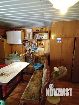 Дом 24м&sup2;, 2-этажный, участок 6 сот.  