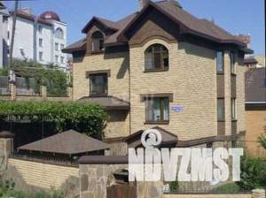 Дом 250м², 2-этажный, участок 5 сот.  