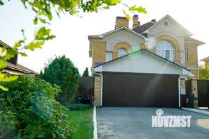 Дом 421м², 2-этажный, участок 11 сот.  