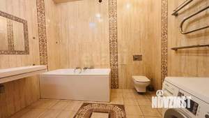 Дом 321м&sup2;, 3-этажный, участок 4 сот.  