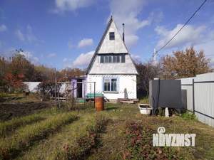 Дом 50м&sup2;, 2-этажный, участок 6 сот.  