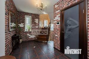 Коттедж 187м&sup2;, 3-этажный, участок 4 сот.  