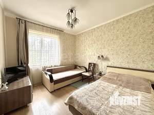 Дом 216м², 2-этажный, участок 6 сот.  