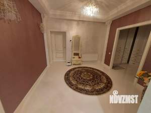 Дом 390м&sup2;, 2-этажный, участок 9 сот.  