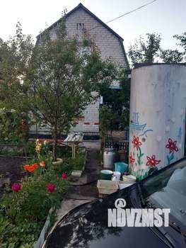 Дом 57м², 2-этажный, участок 6 сот.  