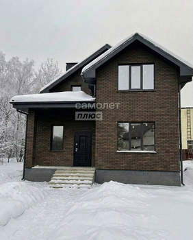 Дом 110м&sup2;, 2-этажный, участок 5 сот.  