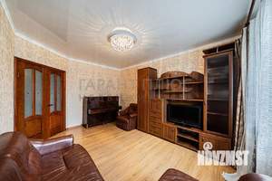 Коттедж 175м&sup2;, 2-этажный, участок 12 сот.  