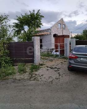 Дом 110м&sup2;, 2-этажный, участок 6 сот.  