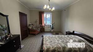 Дом 245м², 2-этажный, участок 9 сот.  