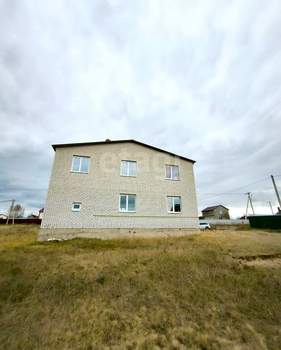 Дом 240м², 2-этажный, участок 15 сот.  
