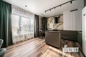 Коттедж 250м&sup2;, 2-этажный, участок 8 сот.  