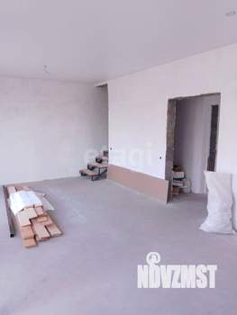 Дом 118м&sup2;, 2-этажный, участок 6 сот.  