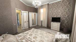 Дом 846м&sup2;, 2-этажный, участок 10 сот.  