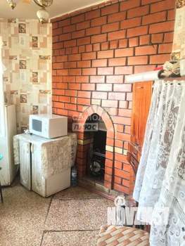 Дом 42м&sup2;, 2-этажный, участок 18 сот.  