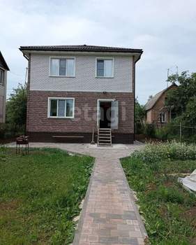 Дом 130м², 2-этажный, участок 8 сот.  