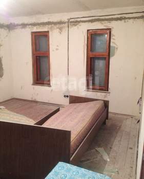 Дом 15м&sup2;, 2-этажный, участок 400 сот.  