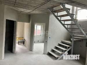 Таунхаус 100м², 2-этажный, участок 4 сот.  