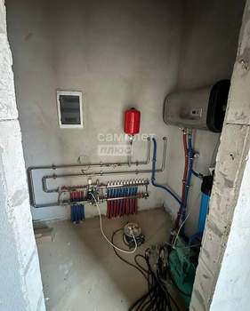 Дом 100м&sup2;, 1-этажный, участок 10 сот.  