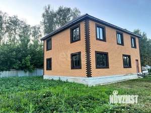 Дом 220м&sup2;, 2-этажный, участок 10 сот.  