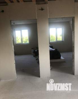 Дом 185м², 2-этажный, участок 5 сот.  