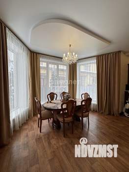 Дом 175м&sup2;, 1-этажный, участок 10 сот.  