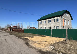 Дом 240м², 2-этажный, участок 15 сот.  