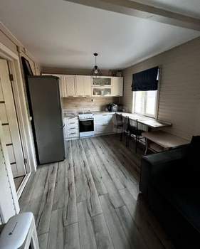 Дом 92м&sup2;, 2-этажный, участок 5 сот.  