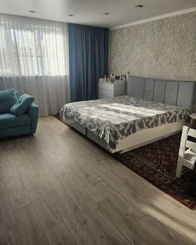 Дом 112м&sup2;, 2-этажный, участок 4 сот.  