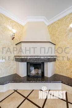 Дом 374м&sup2;, 3-этажный, участок 8 сот.  