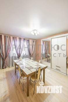 Коттедж 211м&sup2;, 2-этажный, участок 5 сот.  